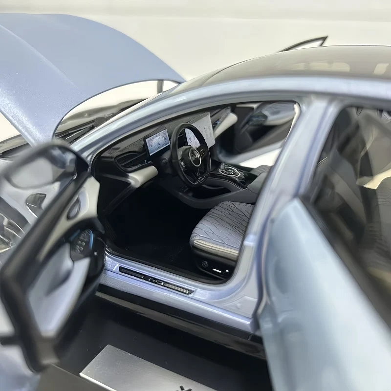 1:18 Simulation Alloy Car Model For BYD - Image 5
