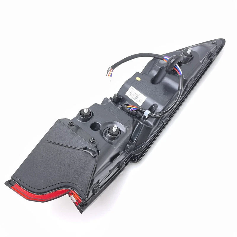 Taillight Assembly for Sealion 6/Seal U - Image 6